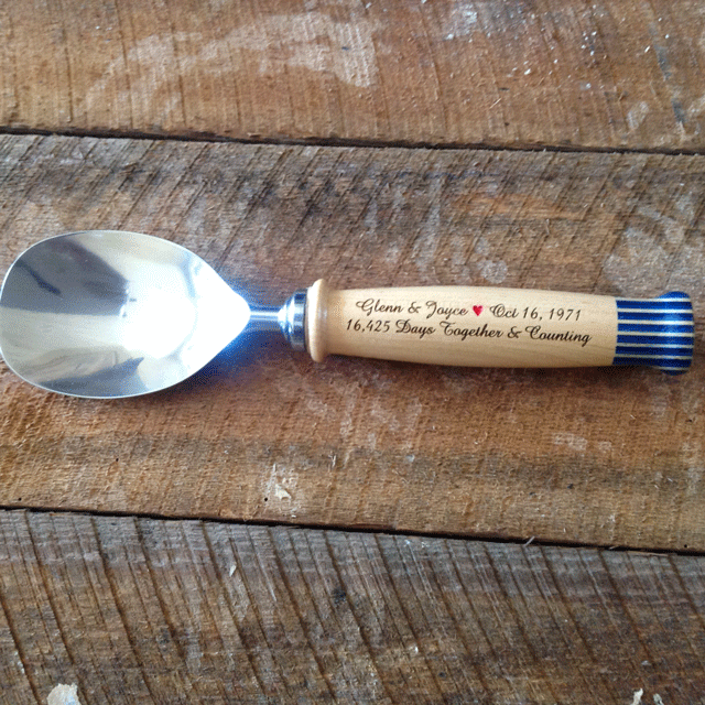 Engraved old fashion ice cream scoop paddle